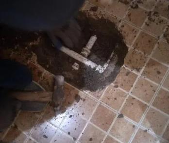 白朗卫生间漏水维修公司为您分享下卫生间渗水如何处理及注意事项